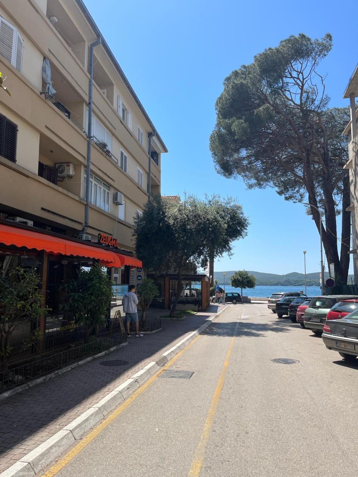 Porto Luxury Tivat Apartamento Exterior foto